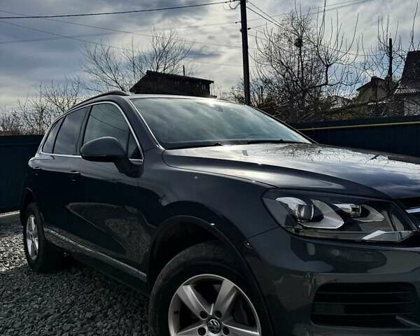 Сірий Фольксваген Туарег, об'ємом двигуна 2.97 л та пробігом 282 тис. км за 21300 $, фото 5 на Automoto.ua