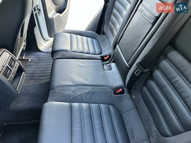 Серый Фольксваген Туарег, объемом двигателя 3 л и пробегом 193 тыс. км за 23450 $, фото 79 на Automoto.ua