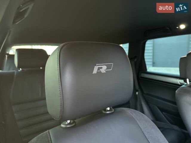 Серый Фольксваген Туарег, объемом двигателя 3 л и пробегом 193 тыс. км за 23450 $, фото 97 на Automoto.ua