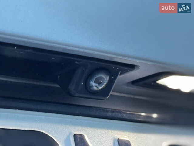 Серый Фольксваген Туарег, объемом двигателя 3 л и пробегом 205 тыс. км за 27500 $, фото 25 на Automoto.ua