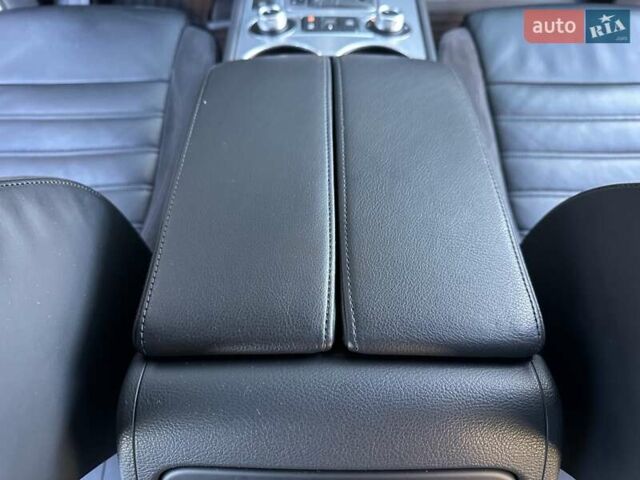 Серый Фольксваген Туарег, объемом двигателя 3 л и пробегом 193 тыс. км за 23450 $, фото 69 на Automoto.ua