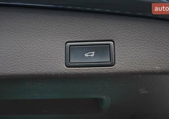 Серый Фольксваген Туарег, объемом двигателя 2.97 л и пробегом 178 тыс. км за 24200 $, фото 13 на Automoto.ua