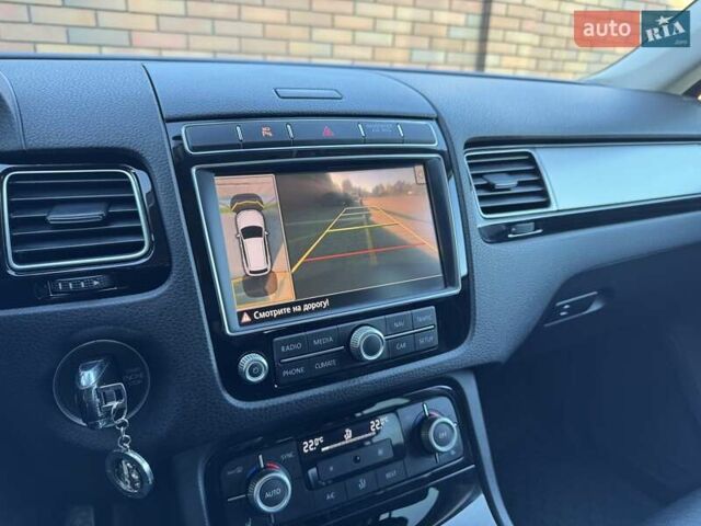 Фольксваген Туарег 2015 в Виннице на Automoto.ua Серый Фольксваген Туарег, объемом двигателя 2.97 л и пробегом 250 тыс. км за 22900 $, фото 25 на Automoto.ua