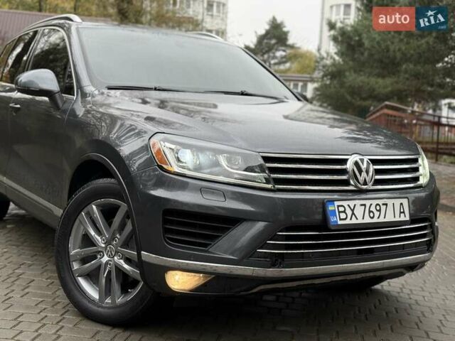 Сірий Фольксваген Туарег, об'ємом двигуна 3.6 л та пробігом 200 тис. км за 18500 $, фото 4 на Automoto.ua