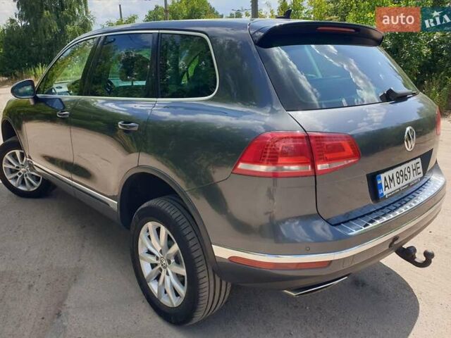 Серый Фольксваген Туарег, объемом двигателя 2.97 л и пробегом 178 тыс. км за 24200 $, фото 6 на Automoto.ua