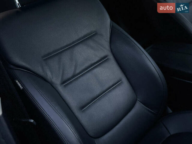 Серый Фольксваген Туарег, объемом двигателя 3 л и пробегом 205 тыс. км за 27500 $, фото 71 на Automoto.ua