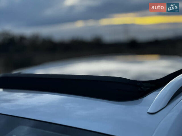 Серый Фольксваген Туарег, объемом двигателя 3 л и пробегом 205 тыс. км за 27500 $, фото 19 на Automoto.ua