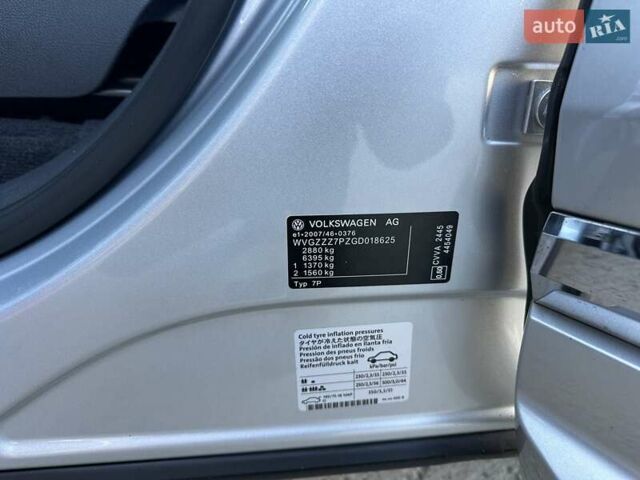 Серый Фольксваген Туарег, объемом двигателя 3 л и пробегом 193 тыс. км за 23450 $, фото 88 на Automoto.ua