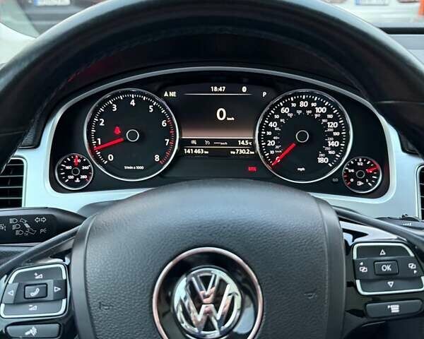 Сірий Фольксваген Туарег, об'ємом двигуна 3.6 л та пробігом 145 тис. км за 19000 $, фото 1 на Automoto.ua