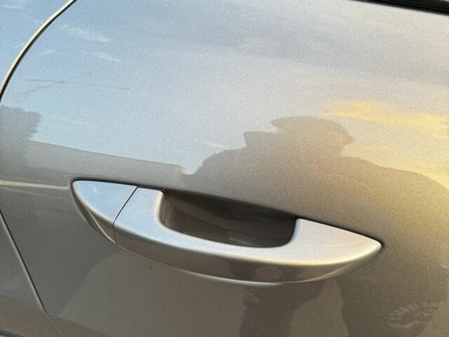 Серый Фольксваген Туарег, объемом двигателя 3 л и пробегом 200 тыс. км за 23500 $, фото 11 на Automoto.ua