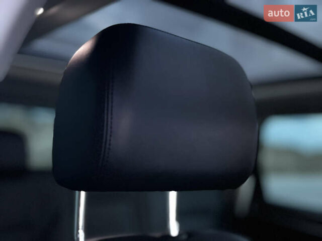 Серый Фольксваген Туарег, объемом двигателя 3 л и пробегом 205 тыс. км за 27500 $, фото 72 на Automoto.ua