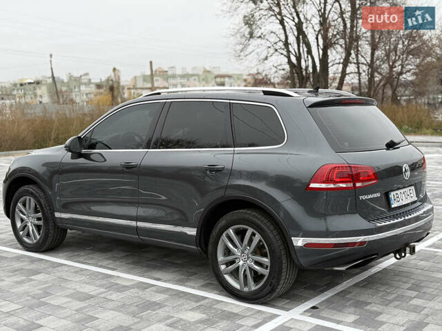 Серый Фольксваген Туарег, объемом двигателя 3 л и пробегом 186 тыс. км за 22500 $, фото 10 на Automoto.ua