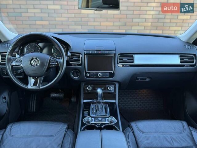 Фольксваген Туарег 2015 в Виннице на Automoto.ua Серый Фольксваген Туарег, объемом двигателя 2.97 л и пробегом 250 тыс. км за 22900 $, фото 22 на Automoto.ua