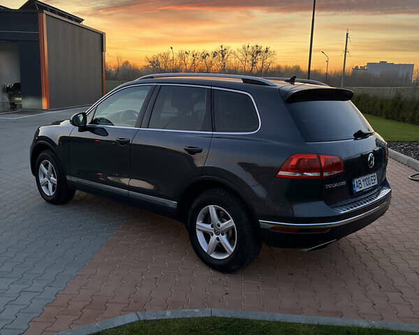 Серый Фольксваген Туарег, объемом двигателя 2.97 л и пробегом 200 тыс. км за 28500 $, фото 25 на Automoto.ua