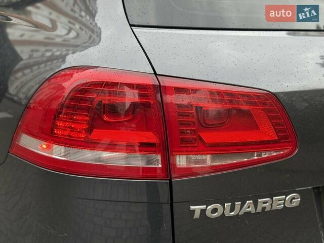 Сірий Фольксваген Туарег, об'ємом двигуна 3.6 л та пробігом 200 тис. км за 18500 $, фото 40 на Automoto.ua
