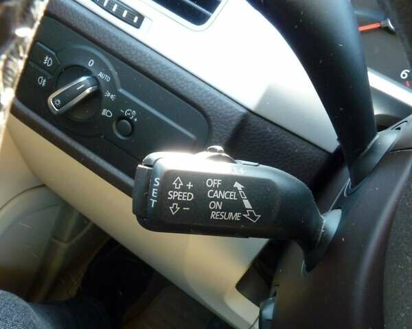 Серый Фольксваген Туарег, объемом двигателя 2.97 л и пробегом 178 тыс. км за 24200 $, фото 22 на Automoto.ua