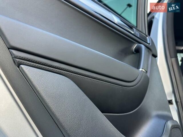 Серый Фольксваген Туарег, объемом двигателя 3 л и пробегом 193 тыс. км за 23450 $, фото 82 на Automoto.ua