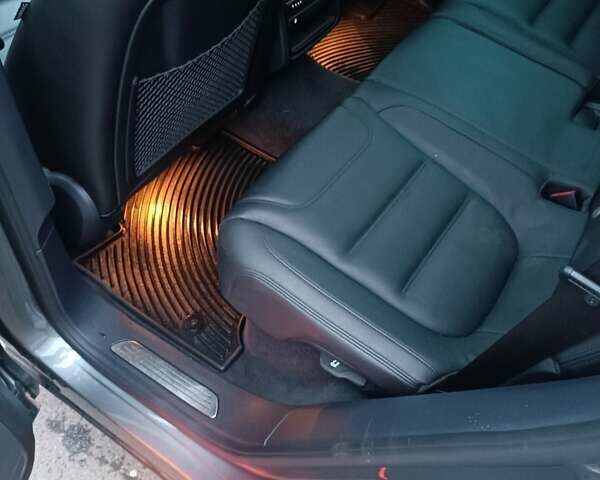 Серый Фольксваген Туарег, объемом двигателя 3.6 л и пробегом 165 тыс. км за 17500 $, фото 15 на Automoto.ua