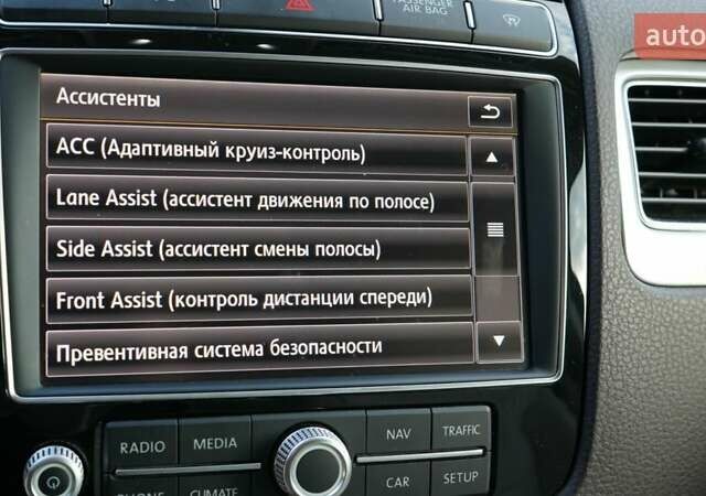 Серый Фольксваген Туарег, объемом двигателя 3 л и пробегом 173 тыс. км за 23500 $, фото 30 на Automoto.ua
