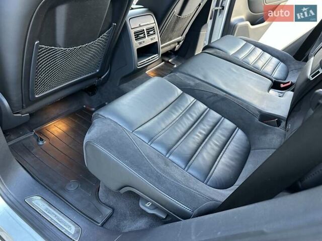 Серый Фольксваген Туарег, объемом двигателя 3 л и пробегом 193 тыс. км за 23450 $, фото 81 на Automoto.ua