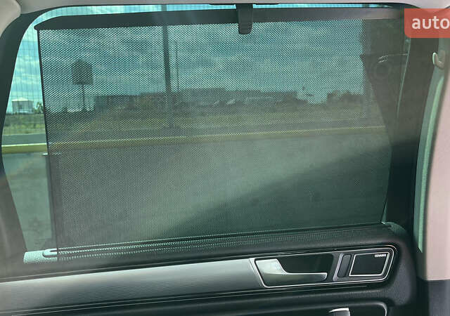 Серый Фольксваген Туарег, объемом двигателя 3 л и пробегом 173 тыс. км за 32000 $, фото 25 на Automoto.ua