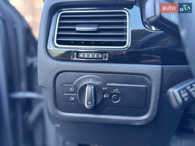Фольксваген Туарег 2015 в Виннице на Automoto.ua Серый Фольксваген Туарег, объемом двигателя 2.97 л и пробегом 250 тыс. км за 22900 $, фото 24 на Automoto.ua