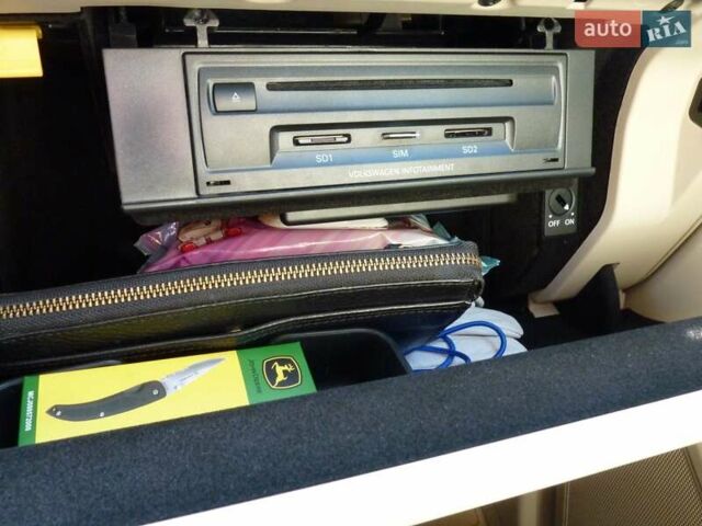 Серый Фольксваген Туарег, объемом двигателя 2.97 л и пробегом 178 тыс. км за 24200 $, фото 41 на Automoto.ua