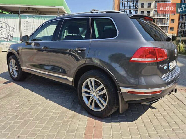 Сірий Фольксваген Туарег, об'ємом двигуна 2.97 л та пробігом 202 тис. км за 22800 $, фото 10 на Automoto.ua