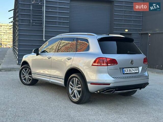 Серый Фольксваген Туарег, объемом двигателя 3 л и пробегом 193 тыс. км за 23450 $, фото 20 на Automoto.ua
