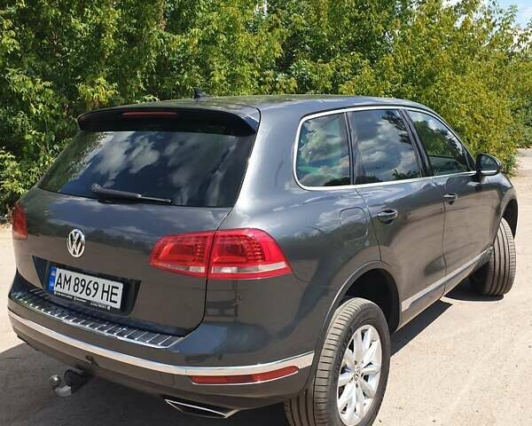 Серый Фольксваген Туарег, объемом двигателя 2.97 л и пробегом 178 тыс. км за 24200 $, фото 5 на Automoto.ua