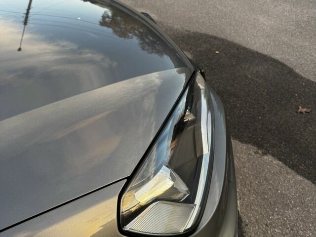 Серый Фольксваген Туарег, объемом двигателя 3 л и пробегом 200 тыс. км за 23500 $, фото 7 на Automoto.ua