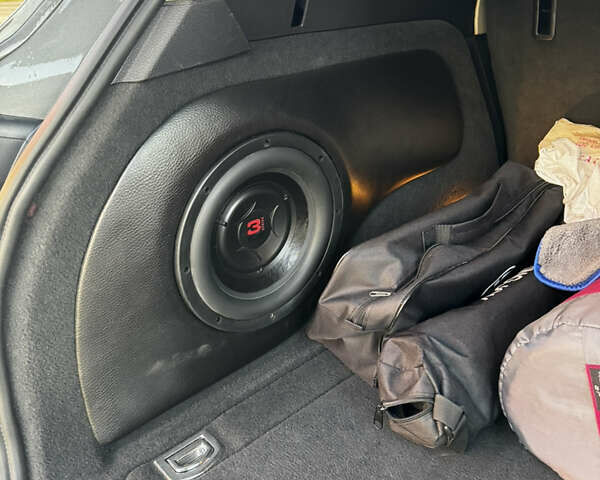 Серый Фольксваген Туарег, объемом двигателя 2.97 л и пробегом 220 тыс. км за 23500 $, фото 27 на Automoto.ua