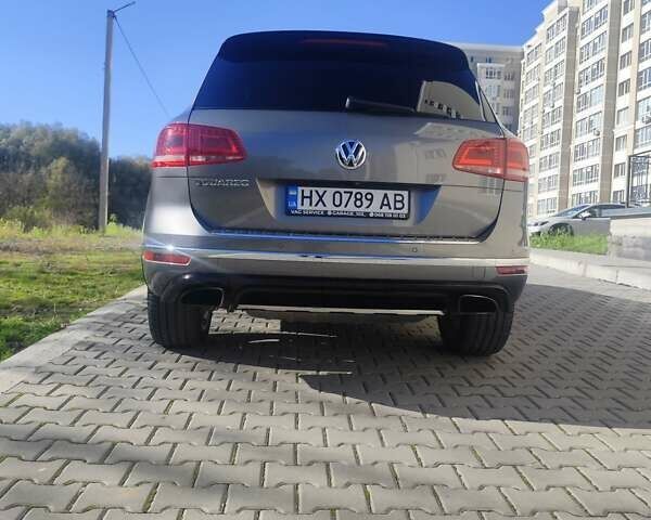 Фольксваген Туарег 2016 в Хмельницком на Automoto.ua Серый Фольксваген Туарег, объемом двигателя 2.97 л и пробегом 278 тыс. км за 30500 $, фото 35 на Automoto.ua