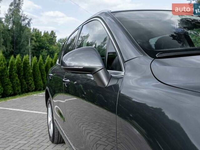 Фольксваген Туарег 2016 в Луцке на Automoto.ua Серый Фольксваген Туарег, объемом двигателя 2.97 л и пробегом 181 тыс. км за 35000 $, фото 2 на Automoto.ua