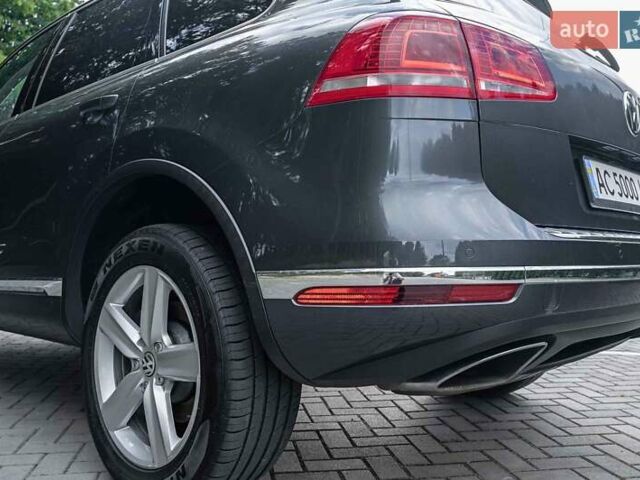 Фольксваген Туарег 2016 в Луцке на Automoto.ua Серый Фольксваген Туарег, объемом двигателя 2.97 л и пробегом 181 тыс. км за 35000 $, фото 16 на Automoto.ua