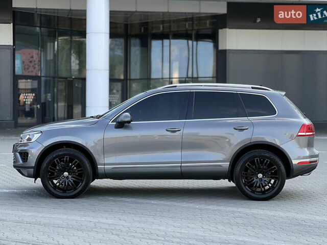 Фольксваген Туарег 2016 в Киеве на Automoto.ua Серый Фольксваген Туарег, объемом двигателя 3 л и пробегом 196 тыс. км за 21900 $, фото 5 на Automoto.ua