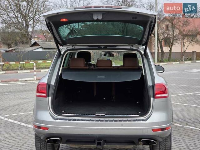 Серый Фольксваген Туарег, объемом двигателя 0 л и пробегом 265 тыс. км за 24900 $, фото 16 на Automoto.ua