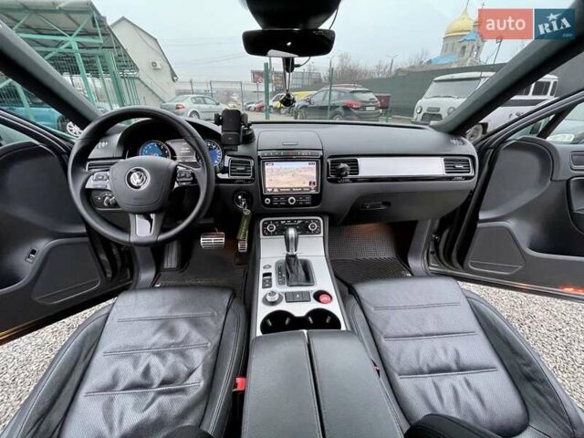 Серый Фольксваген Туарег, объемом двигателя 3.6 л и пробегом 134 тыс. км за 18999 $, фото 29 на Automoto.ua