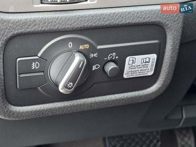 Серый Фольксваген Туарег, объемом двигателя 0 л и пробегом 265 тыс. км за 24900 $, фото 35 на Automoto.ua