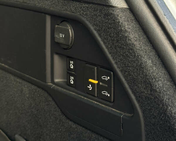 Серый Фольксваген Туарег, объемом двигателя 3 л и пробегом 149 тыс. км за 36000 $, фото 42 на Automoto.ua