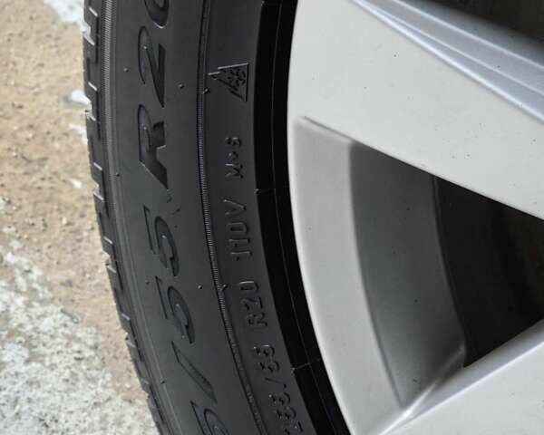 Серый Фольксваген Туарег, объемом двигателя 0 л и пробегом 265 тыс. км за 24900 $, фото 52 на Automoto.ua