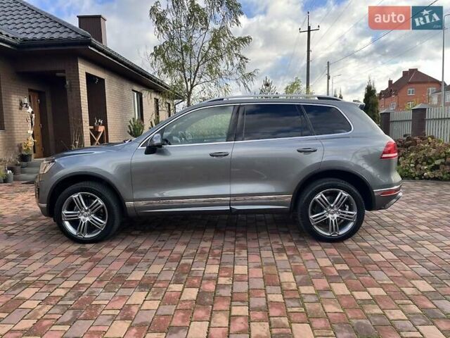 Серый Фольксваген Туарег, объемом двигателя 2.97 л и пробегом 191 тыс. км за 33999 $, фото 13 на Automoto.ua