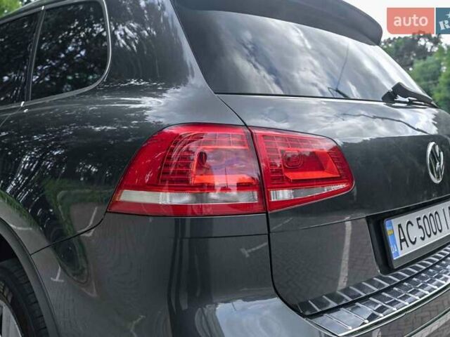 Фольксваген Туарег 2016 в Луцке на Automoto.ua Серый Фольксваген Туарег, объемом двигателя 2.97 л и пробегом 181 тыс. км за 35000 $, фото 7 на Automoto.ua