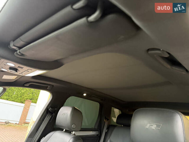 Серый Фольксваген Туарег, объемом двигателя 3 л и пробегом 267 тыс. км за 35000 $, фото 40 на Automoto.ua