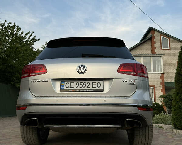 Серый Фольксваген Туарег, объемом двигателя 3 л и пробегом 149 тыс. км за 36000 $, фото 19 на Automoto.ua