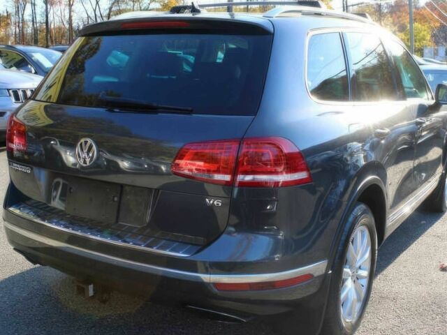 Сірий Фольксваген Туарег, об'ємом двигуна 3.6 л та пробігом 79 тис. км за 3600 $, фото 5 на Automoto.ua