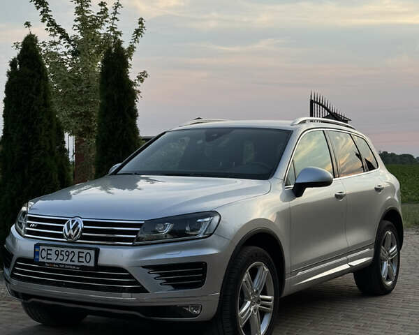 Серый Фольксваген Туарег, объемом двигателя 3 л и пробегом 149 тыс. км за 36000 $, фото 6 на Automoto.ua