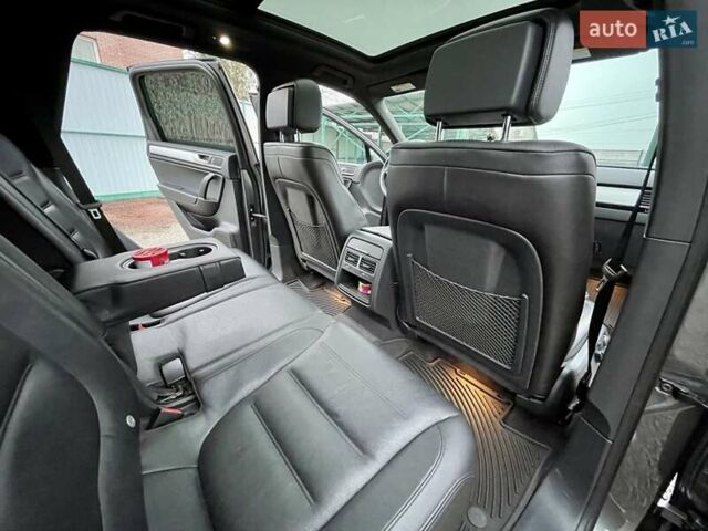 Серый Фольксваген Туарег, объемом двигателя 3.6 л и пробегом 134 тыс. км за 18999 $, фото 37 на Automoto.ua