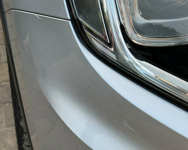 Серый Фольксваген Туарег, объемом двигателя 3 л и пробегом 149 тыс. км за 36000 $, фото 47 на Automoto.ua