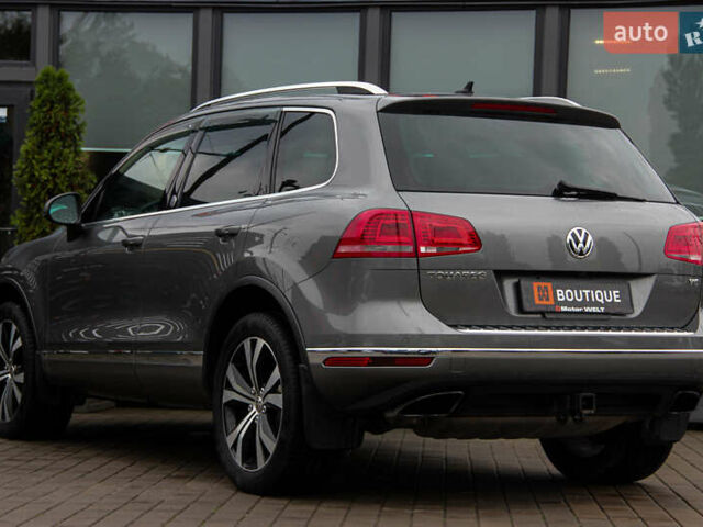 Серый Фольксваген Туарег, объемом двигателя 3.6 л и пробегом 118 тыс. км за 18500 $, фото 13 на Automoto.ua